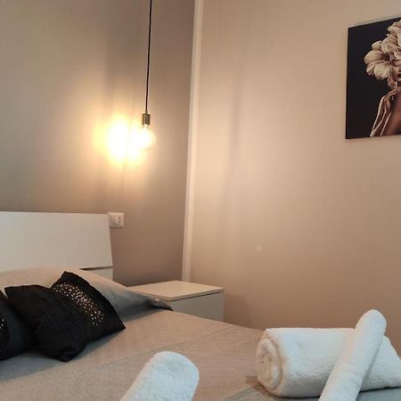 Esmada Lamezia Terme Apartment Ngoại thất bức ảnh