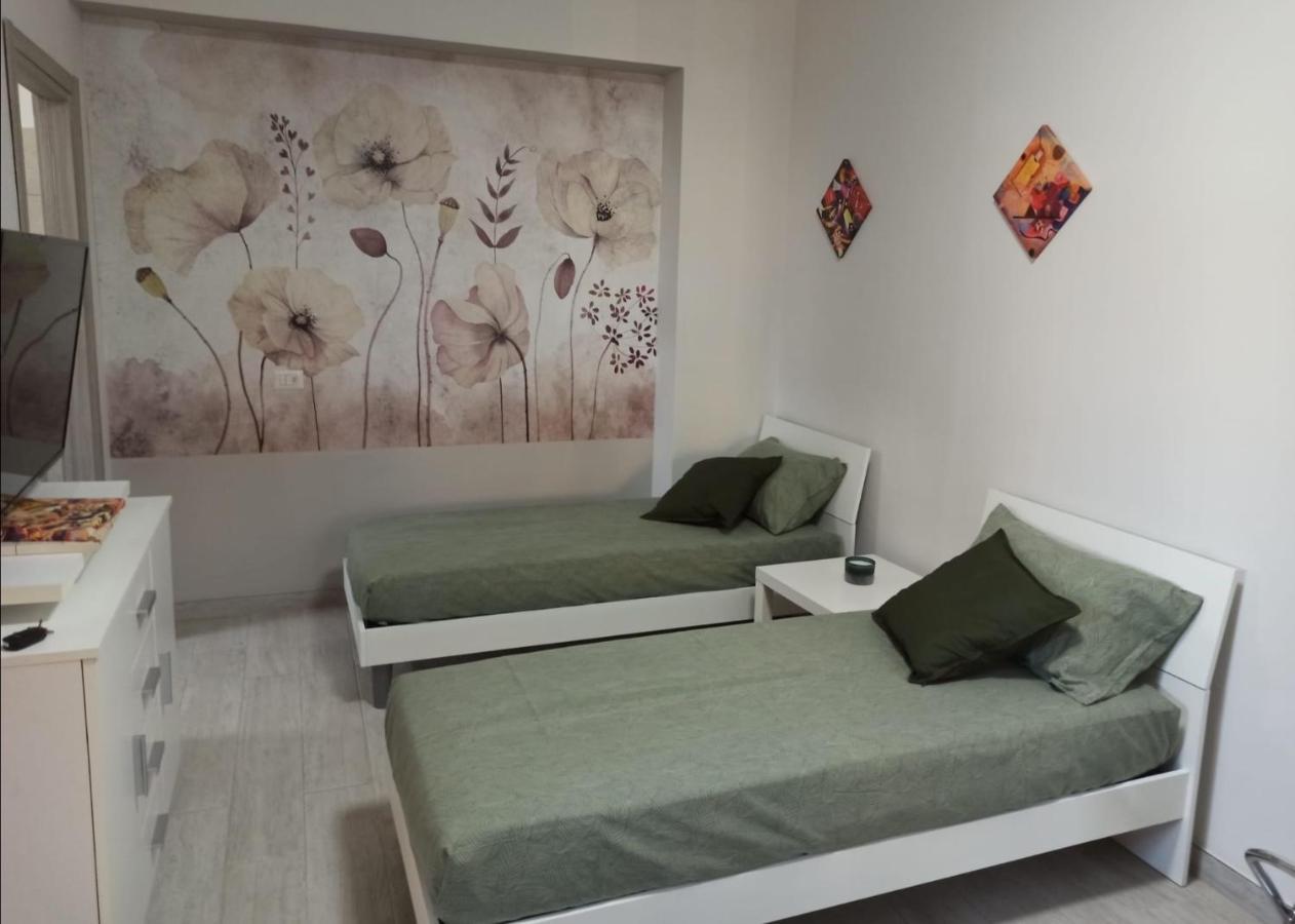 Esmada Lamezia Terme Apartment Ngoại thất bức ảnh