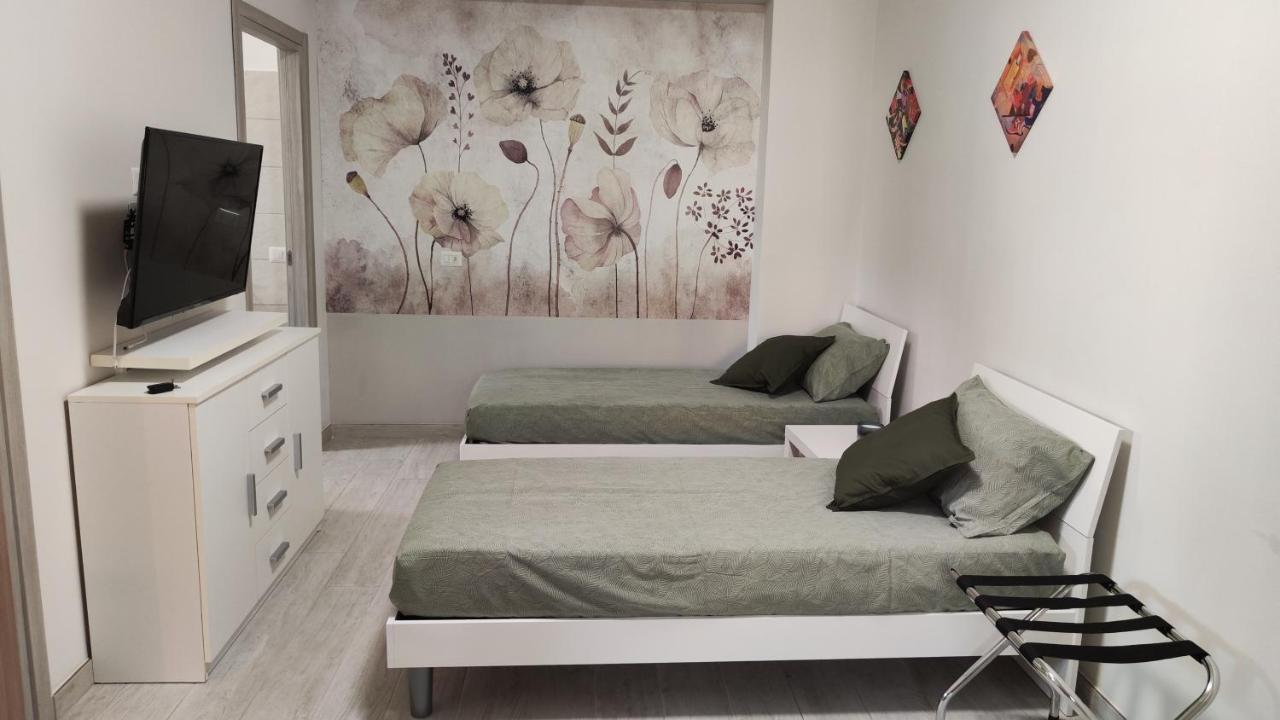 Esmada Lamezia Terme Apartment Ngoại thất bức ảnh